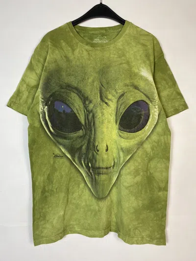 Pre-owned Humör Vintage Ufo Alien Print Y2k Tee Area 51 T-shirt In Green