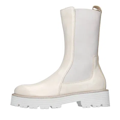 Hundred 100 Boots In Neutral