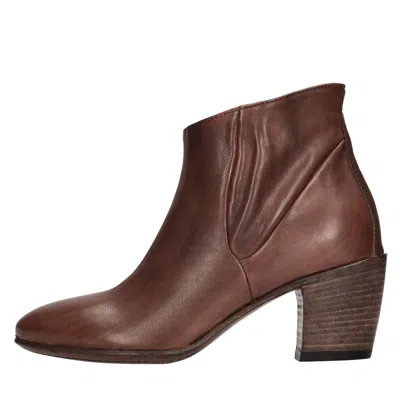 Hundred 100 Boots In Brown