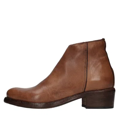 Hundred 100 Boots In Brown