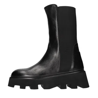 Hundred 100 Boots In Black