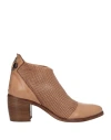Hundred 100 Boots Leather Brown In Beige