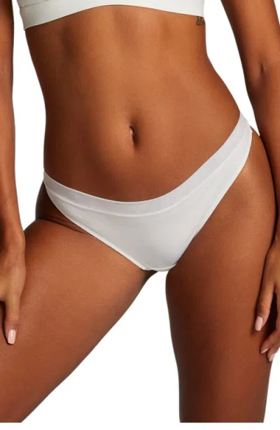 Hunkemoller Hunkemöller Mesh Thong In White