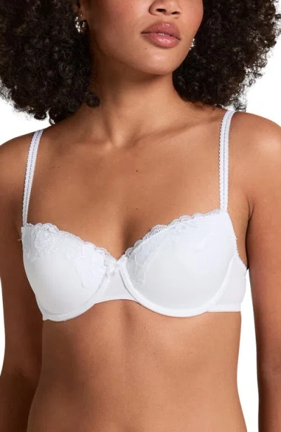 Hunkemoller Hunkemöller Secret Lace Padded Underwired Bra In White