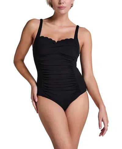 Hunkemoller Shaping Scallop Swimsuit In Black