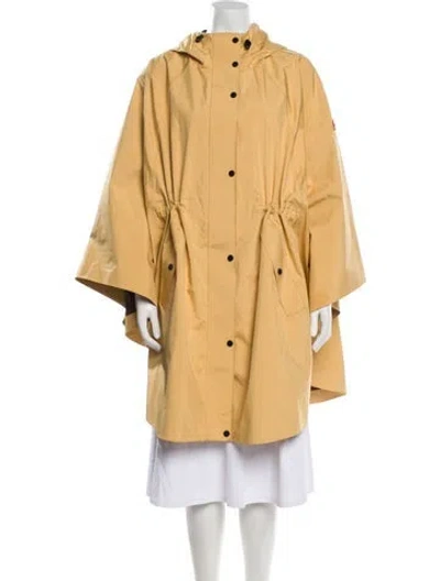 Pre-owned Hunter Coat In Yellow