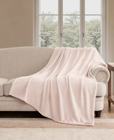 Hunter Coco Flannel Ultra Plush Throws, 50" X 70" In White
