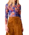 Hunter Connor Top In Watercolor Bouquet In Multi