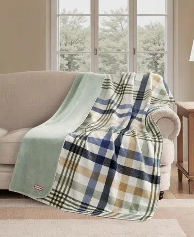 Hunter Designer Reversible Plush Throws, 50" X 70" In Multi
