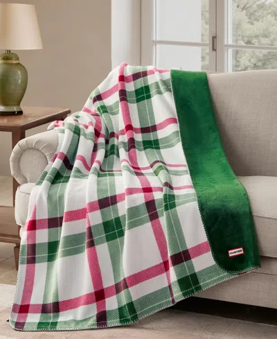 Hunter Designer Reversible Plush Throws, 50" X 70" In Green