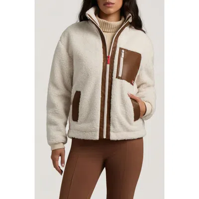 Hunter Emma High Pile Fleece Jacket In Neutral