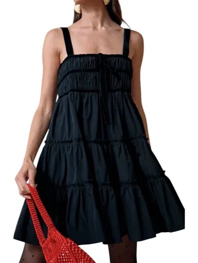 Hunter Fleur Dress In Onyx In Black