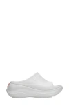 Hunter Haddie Platform Slide Sandal In White 140