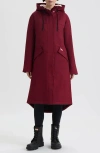 Hunter Jane Hooded Water Repellent Coat In Burgundy