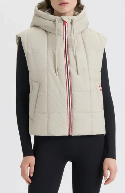 Hunter Lindsey Quilted Coated Water Repellent Vest In White