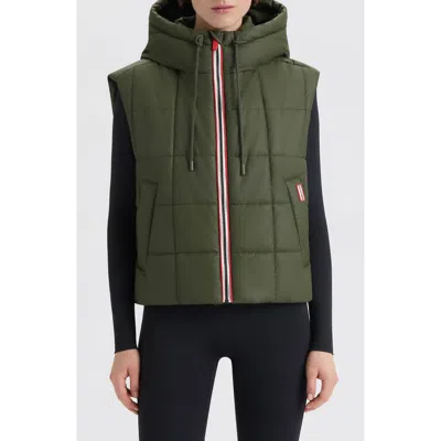 Hunter Lindsey Water Repellent Quilted Vest In Green