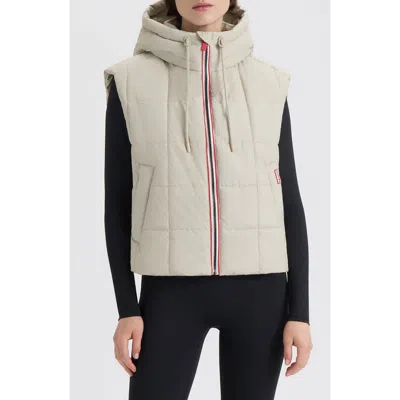 Hunter Lindsey Water Repellent Quilted Vest In White