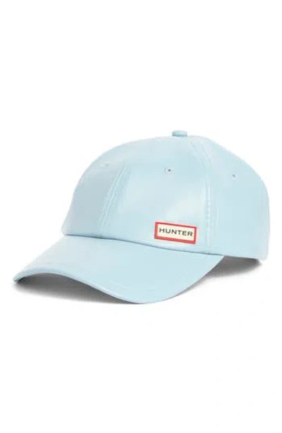 Hunter Logo Rubberized Baseball Cap In Blue