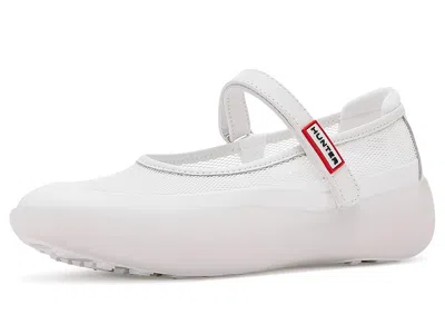 Hunter Mire In White