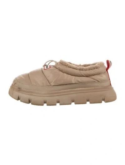 Pre-owned Hunter Nylon Slippers In Neutrals