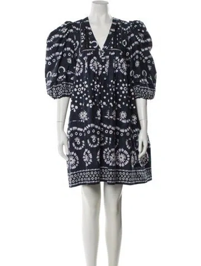 Pre-owned Hunter Printed Knee-length Dress In Blue