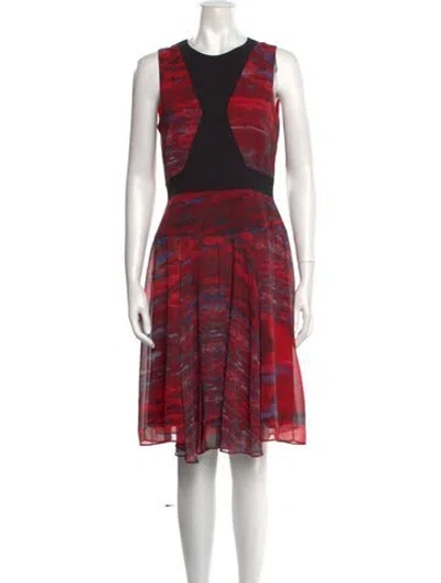 Pre-owned Hunter Printed Knee-length Dress In Red