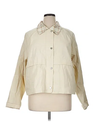 Pre-owned Hunter Raincoat In Ivory