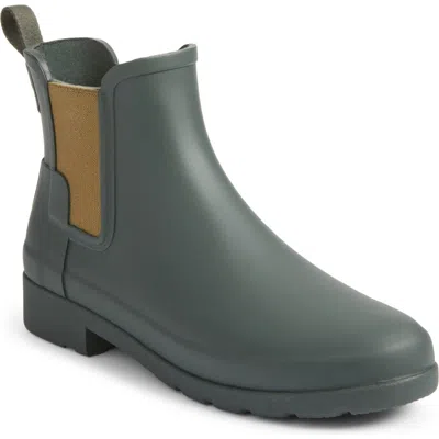 Hunter Refined Chelsea Boot In Arctic Moss/utility Green