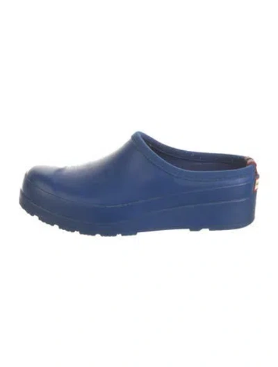 Pre-owned Hunter Rubber Mules In Blue