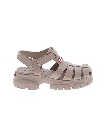 Pre-owned Hunter Sandals In Tan