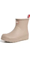 HUNTER SHERPA LINED PLAY BOOTIES MILLSTONE/RED WHITE & BLACK