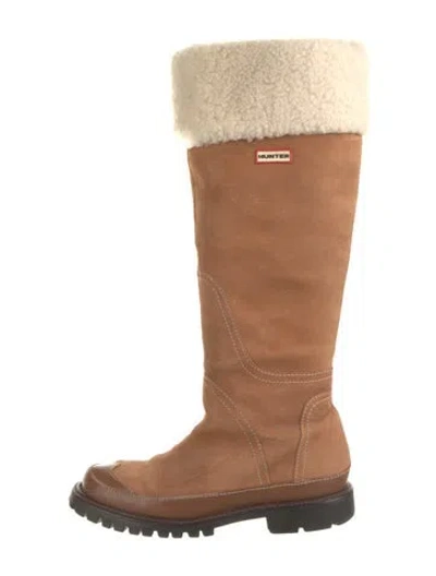 Pre-owned Hunter Suede Fur Trim Riding Boots In Brown