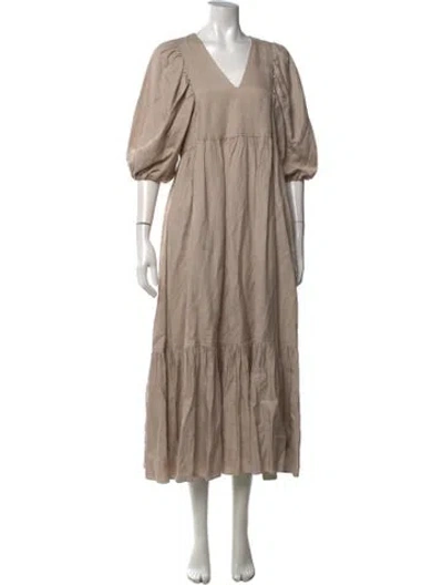 Pre-owned Hunter V-neck Long Dress In Neutrals