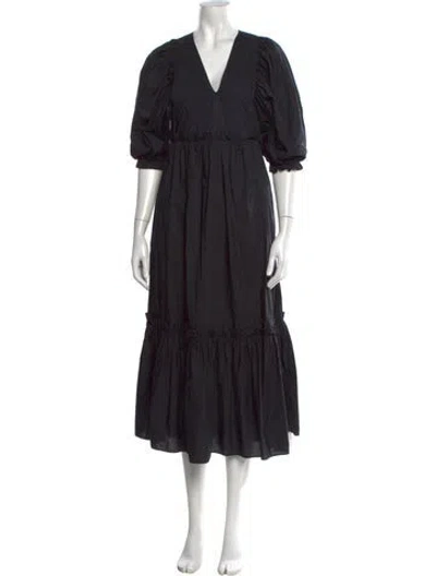 Pre-owned Hunter V-neck Midi Length Dress In Black
