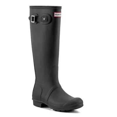 HUNTER WOMEN'S ORIGINAL WATERPROOF ROUND TOE BUCKLE TALL BOOTS IN BLACK