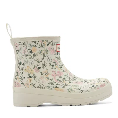 Hunter Women's Play™ Short Rain Boots 9 Ivory/pink Floral In Multi