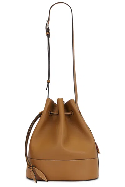 Hunting Season Nappa Extra Large Drawstring Bag In Camel