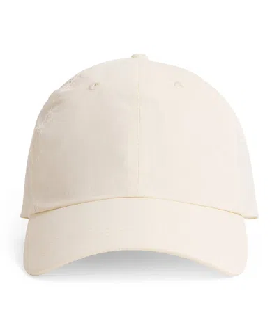 Hunza G Baseball Cap Upf 50+ In White