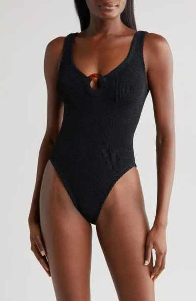 HUNZA G HUNZA G CELINE SEERSUCKER ONE-PIECE SWIMSUIT