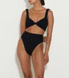 Hunza G 'juneo' Textured Fabric Bikini Set In Black