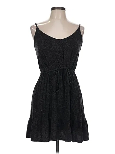 Pre-owned Hurley Casual Dress In Black