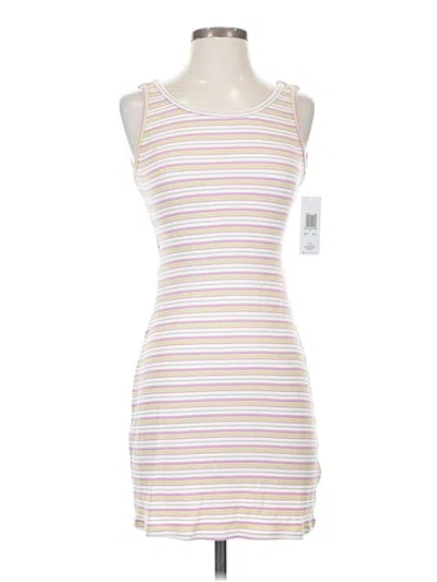 Pre-owned Hurley Casual Dress In White