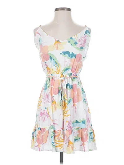 Pre-owned Hurley Casual Dress In White