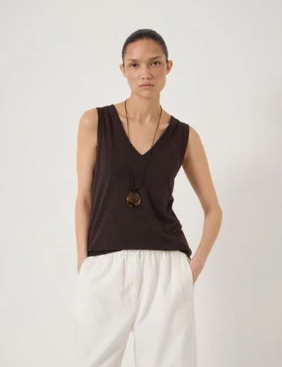 Hush Lio Linen V-neck Vest In Black