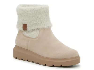 Hush Puppies Edge Bootie In Neutral