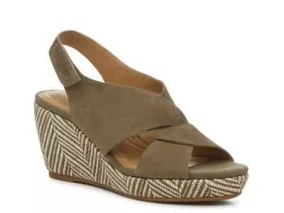 Hush Puppies Griffon Wedge Sandal In Brown