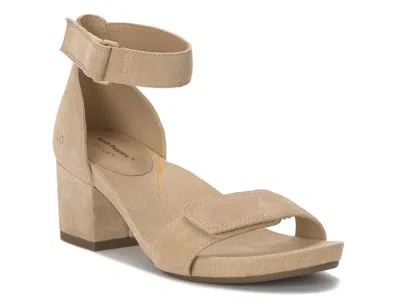 Hush Puppies Tari Sandal In Brown