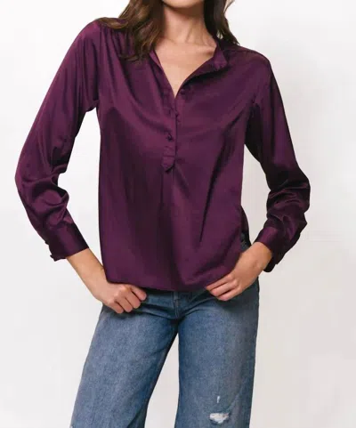 Hutch Top In Port In Red