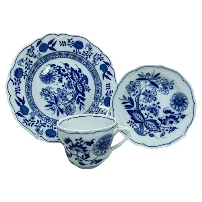Pre-owned Hutschenreuther 3 Piece Place Setting Coffee Cup, Saucer, Plate  Blue Onion