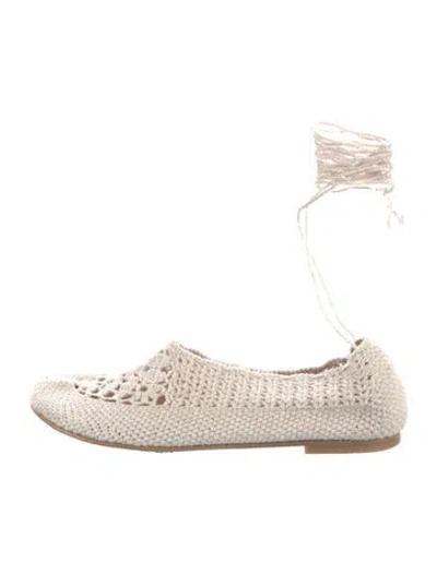 Pre-owned Hvoya Lace Pattern Ballet Flats In Neutrals